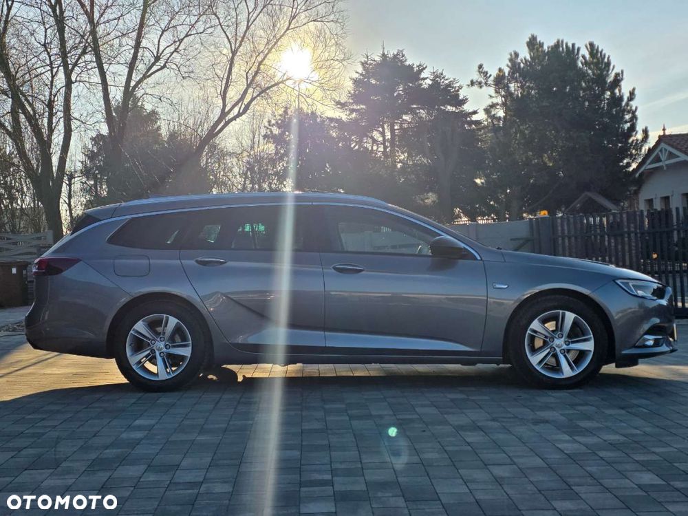 Opel Insignia - 8
