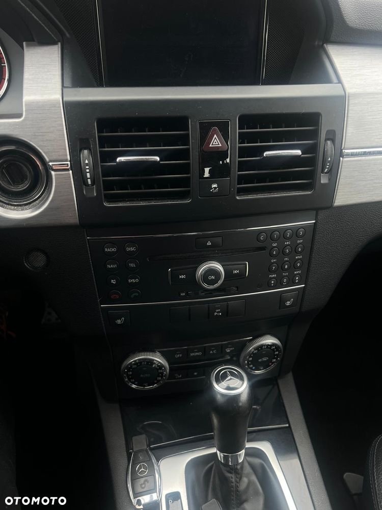 Mercedes-Benz GLK 250 CDI DPF 4Matic BlueEFFICIENCY 7G-TRONIC - 21