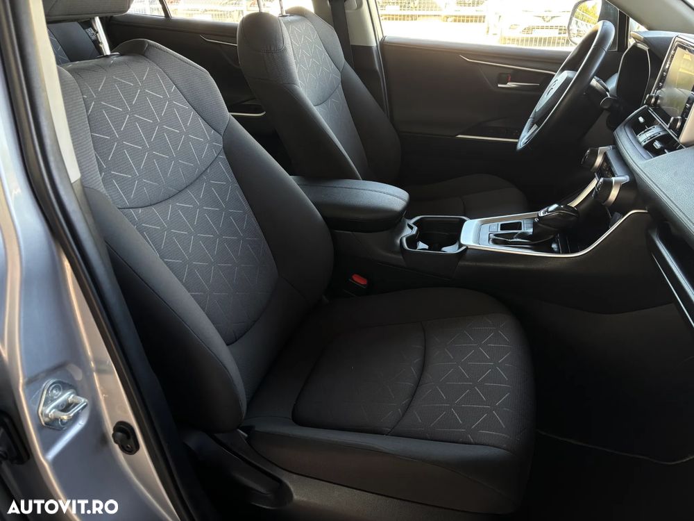 Toyota RAV4 - 33