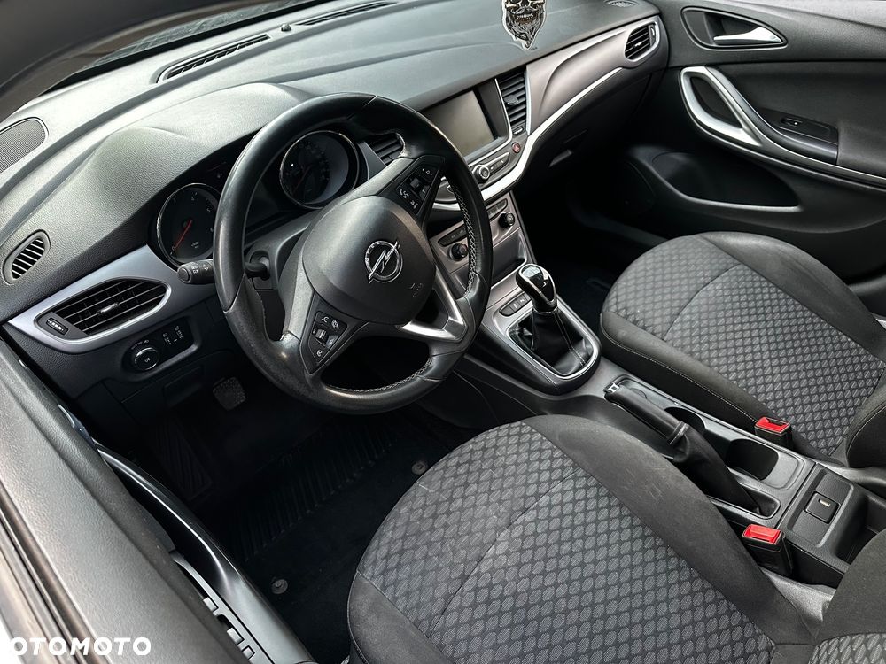 Opel Astra 1.6 CDTI Dynamic S&S - 11