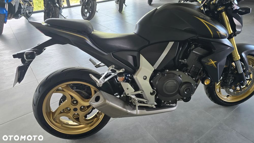 Honda CB - 26