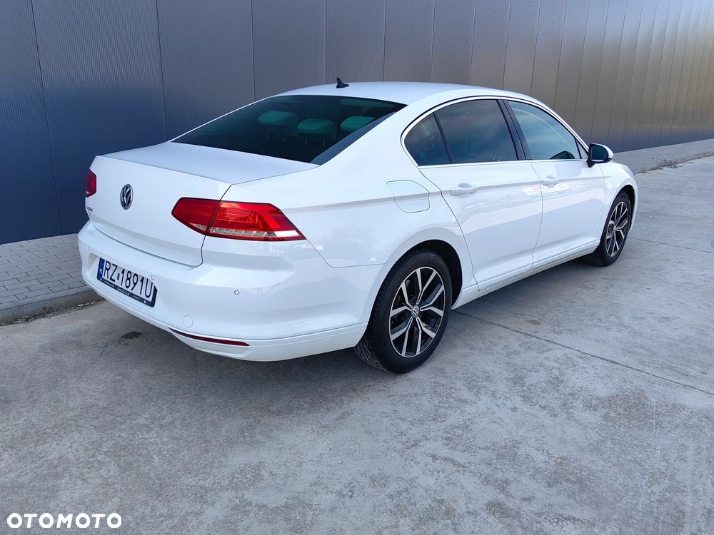Volkswagen Passat 1.4 TSI BMT Comfortline - 7