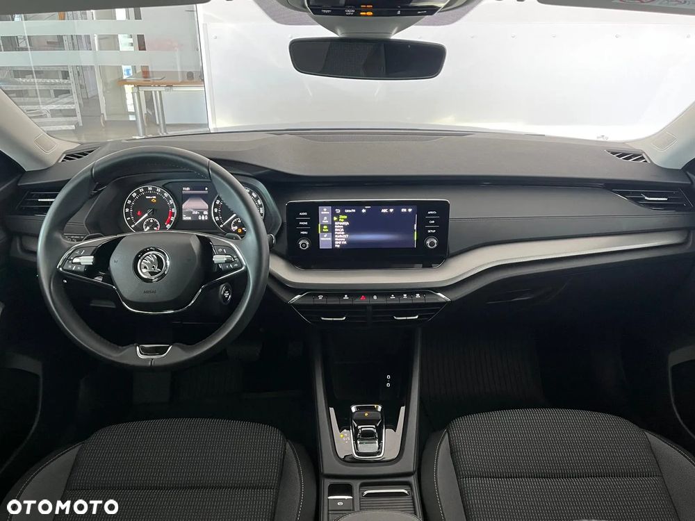 Skoda Octavia 2.0 TDI Ambition DSG - 23