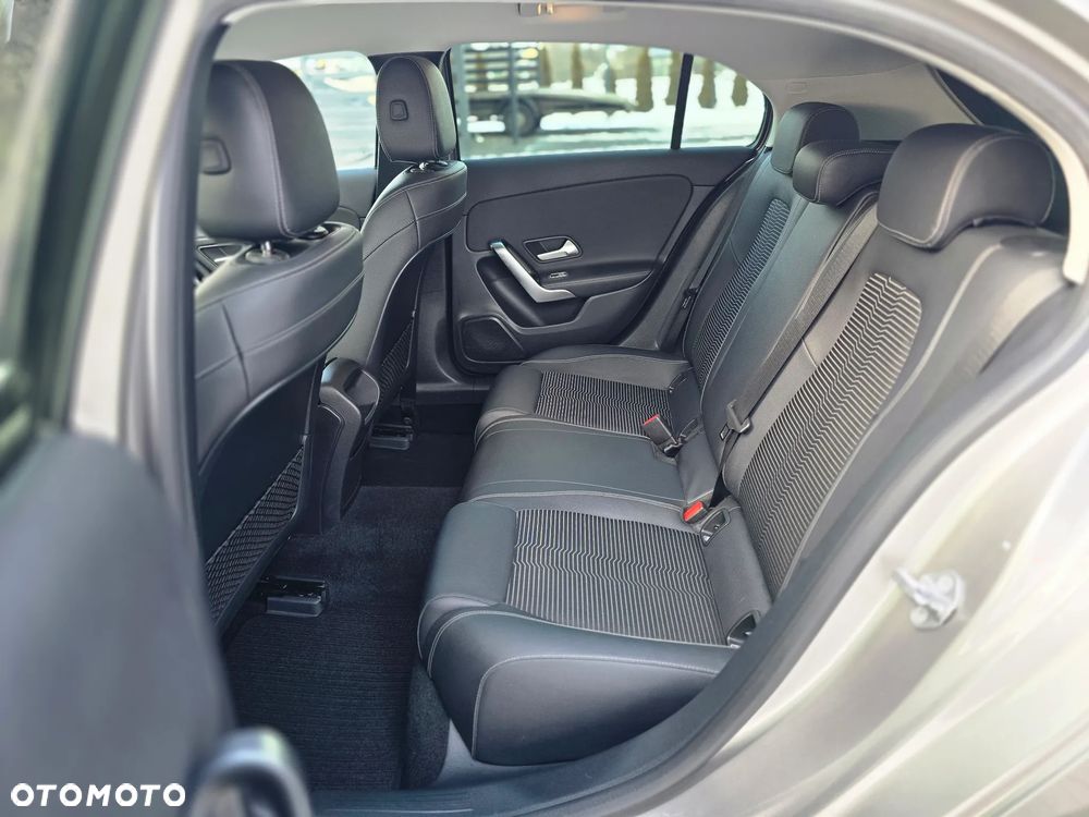 Mercedes-Benz Klasa A 200 d 8G-DCT Edition 2020 - 25