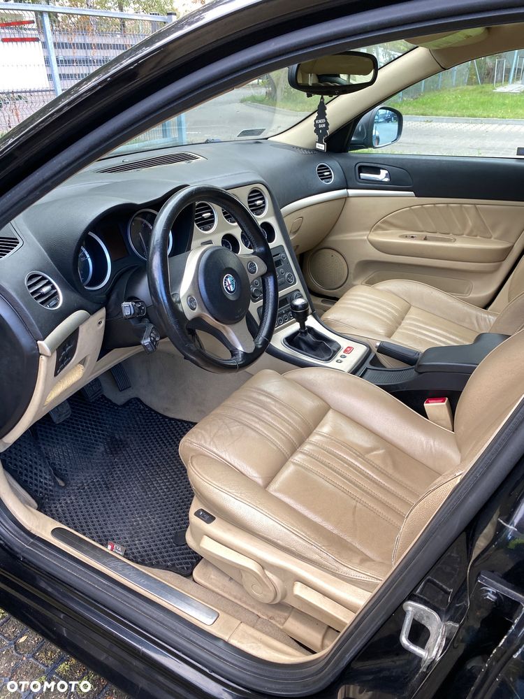 Alfa Romeo 159 1.9JTDM Distinctive - 20