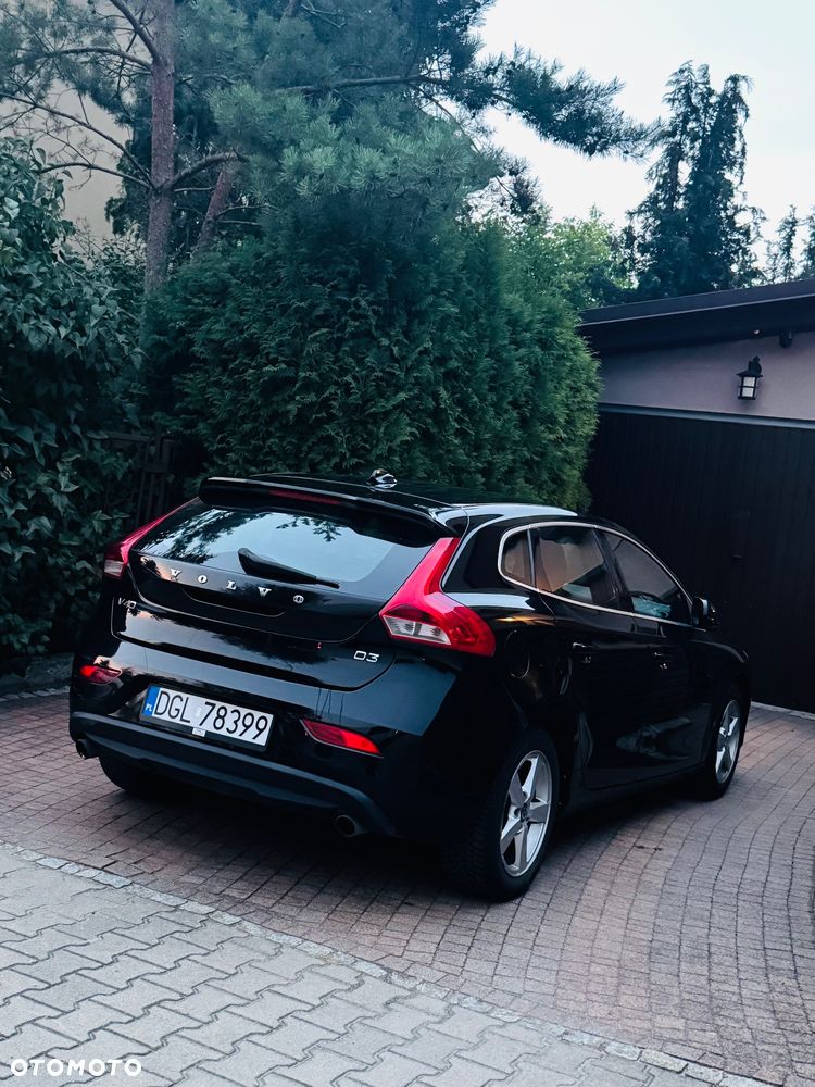 Volvo V40 D3 R-Design - 2