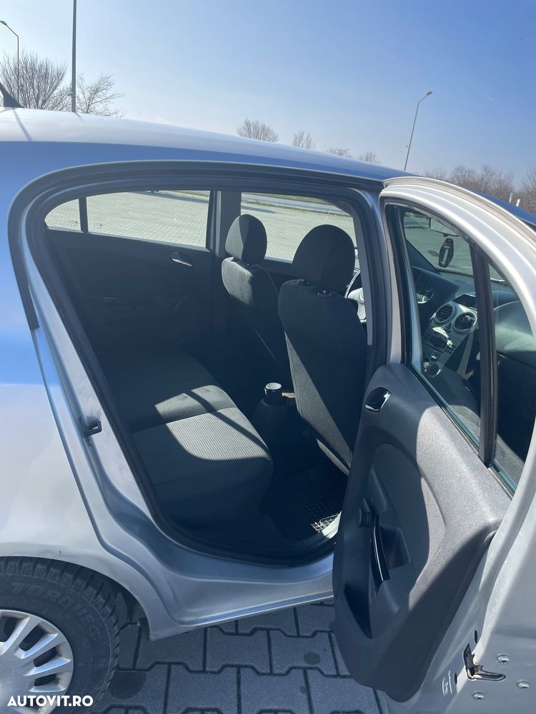 Opel Corsa Standard - 6