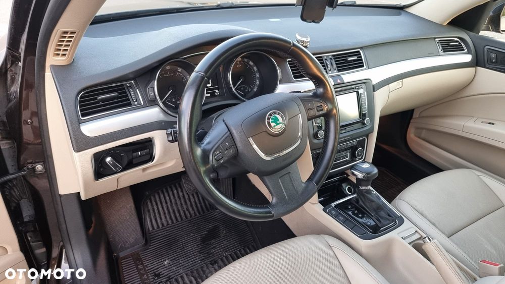 Skoda Superb 2.0 TSI DSG Elegance - 15