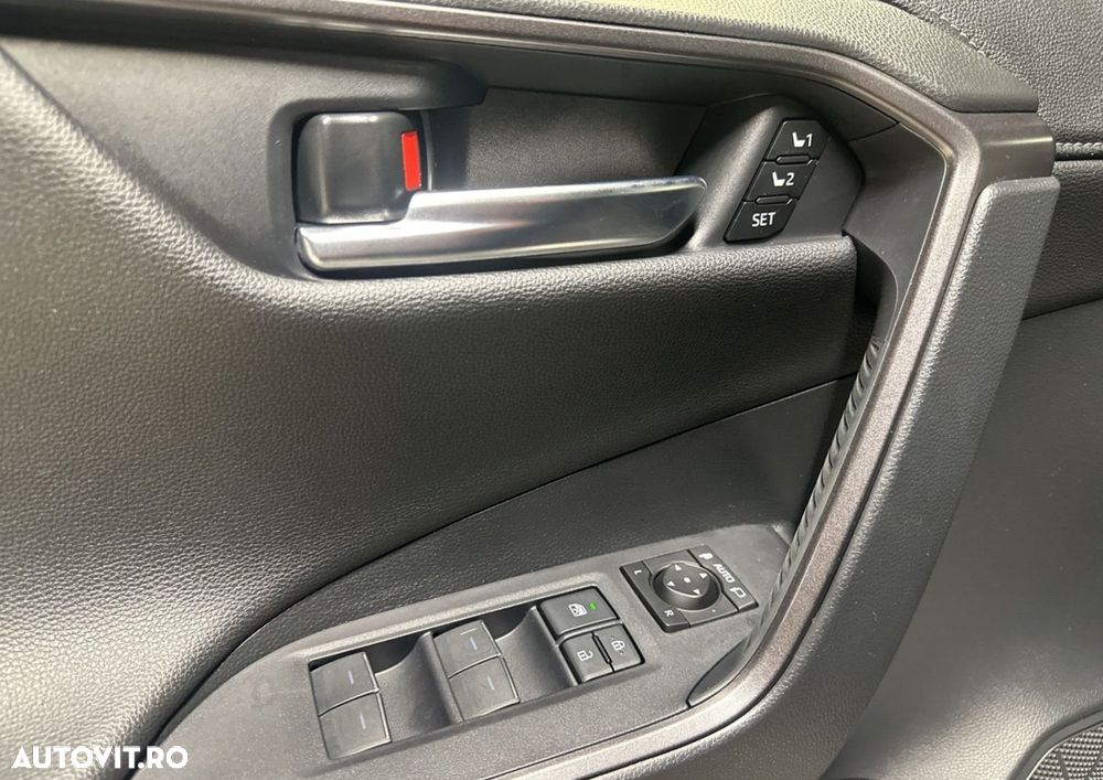 Toyota RAV4 2.5 4x4 Hybrid GR SPORT - 12