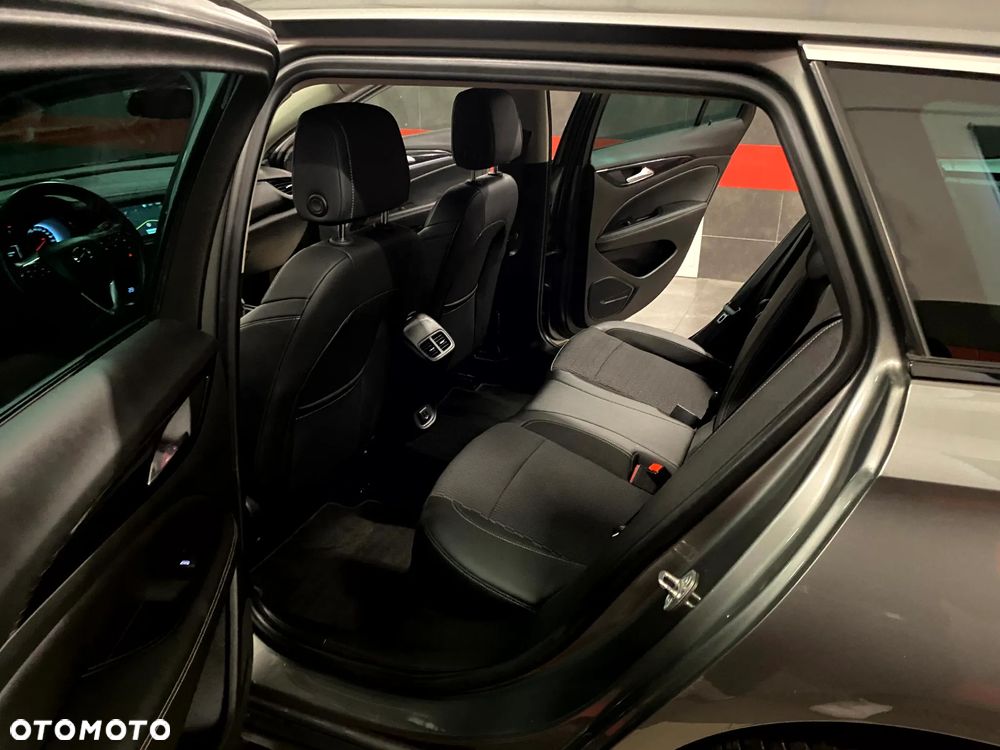 Opel Insignia 1.5 Direct InjectionTurbo Business Innovation - 24