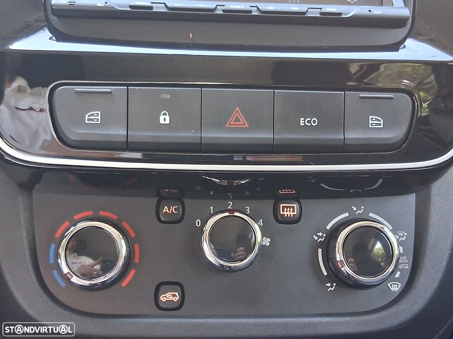 Dacia Spring Electric 45 Essential - 37