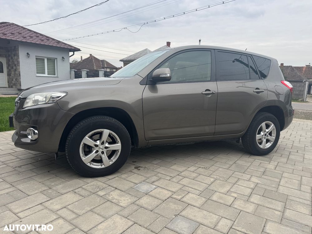 Toyota RAV4 2.2 D-4D 4x4 Automatik Travel - 5
