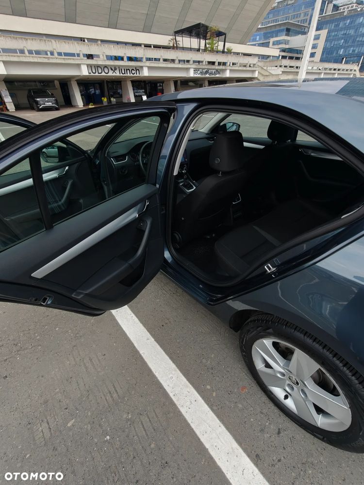 Skoda Octavia 1.4 TSI Ambition - 20