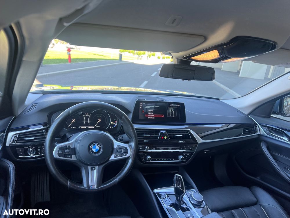 BMW Seria 5 520d Aut. Sport Line - 11