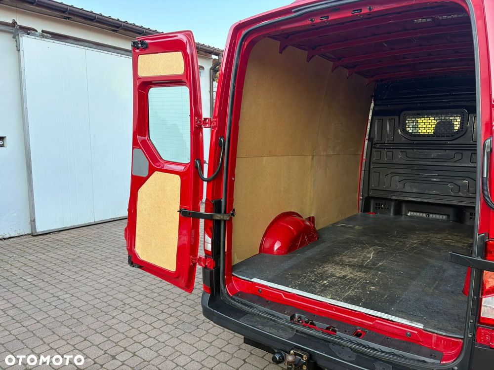 Volkswagen CRAFTER - 16