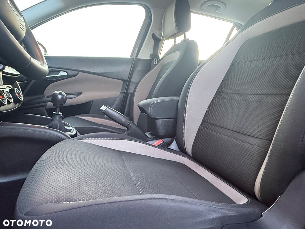 Fiat Tipo - 12