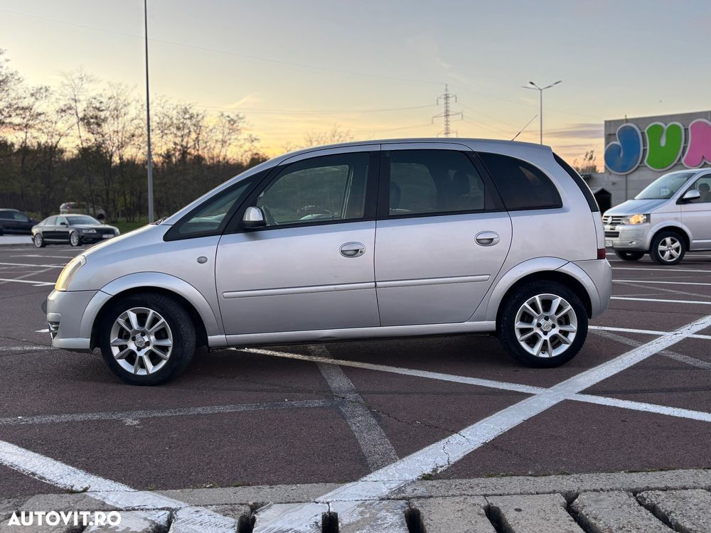 Opel Meriva 1.6i Cosmo - 4