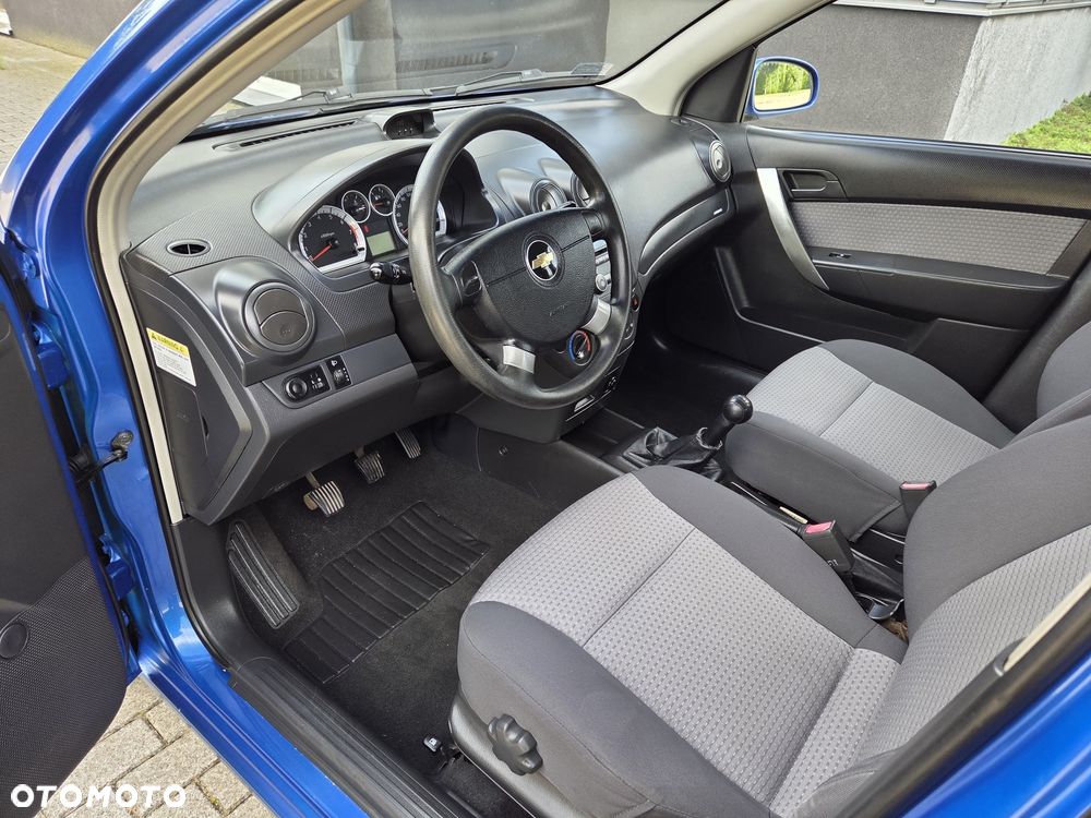 Chevrolet Aveo 1.2 16V LT - 16