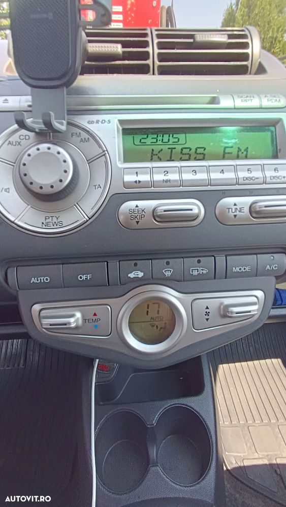 Honda Jazz 1.4i - 12