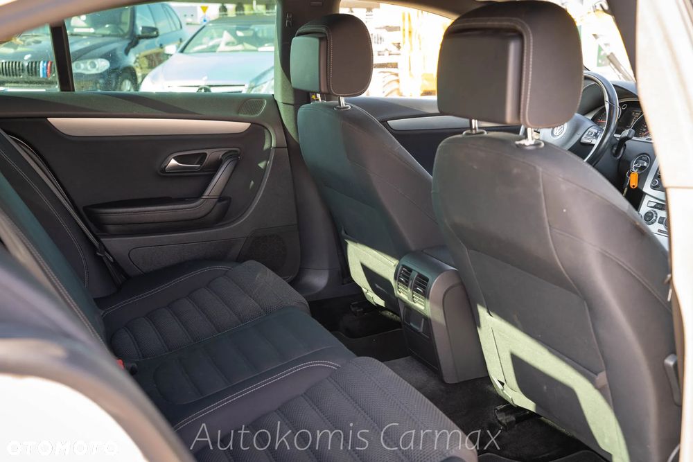 Volkswagen CC 2.0 TDI BlueMotion Technology - 22