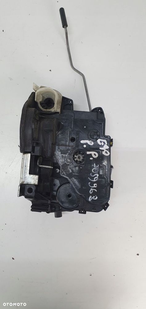 Bmw E81 E87 F20 E90 F30 F33 E60 F01 E83 E70 Zamek Drzwi Prawy Przód 7059968 - 1