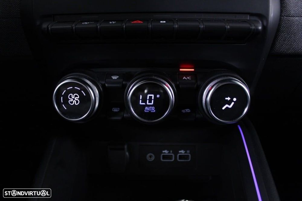 Renault Clio 1.0 TCe Techno Bi-Fuel - 28