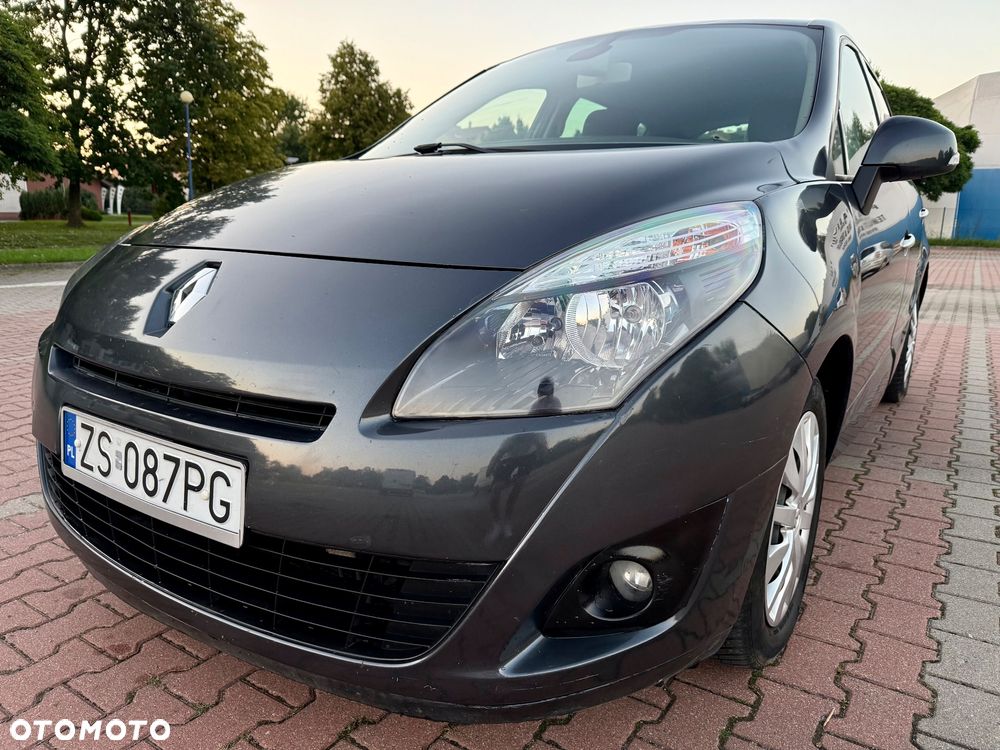 Renault Scenic 2.0 16V 140 CVT Dynamique - 1