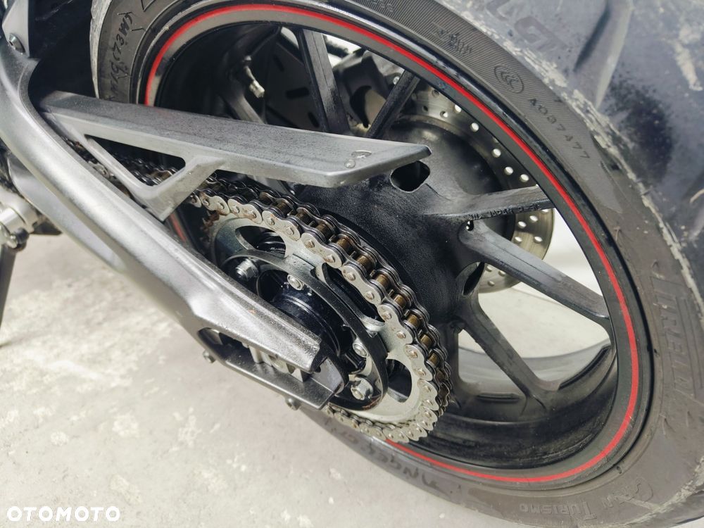 Yamaha MT - 22