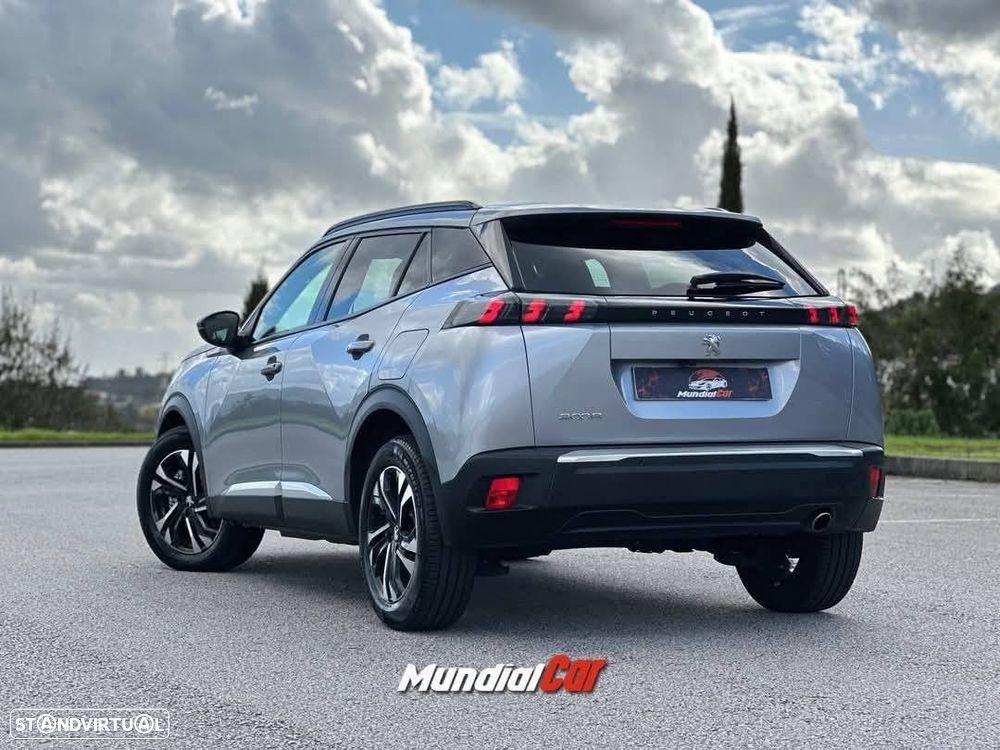 Peugeot 2008 1.5 BlueHDi Allure Pack EAT8 - 23