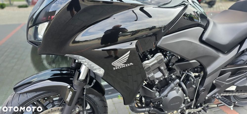 Honda CBF - 40