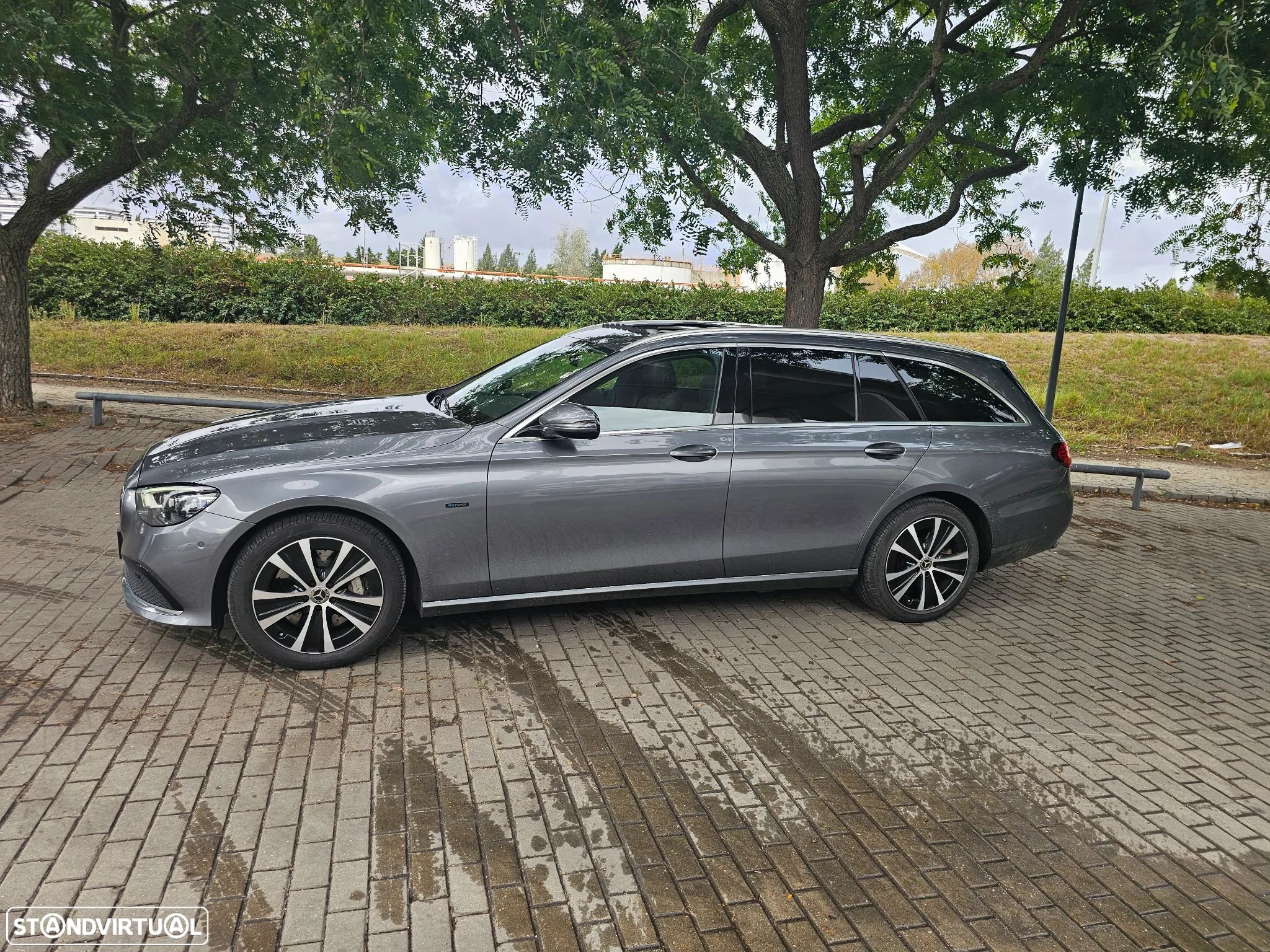 Mercedes-Benz E 300 de Avantgarde - 1