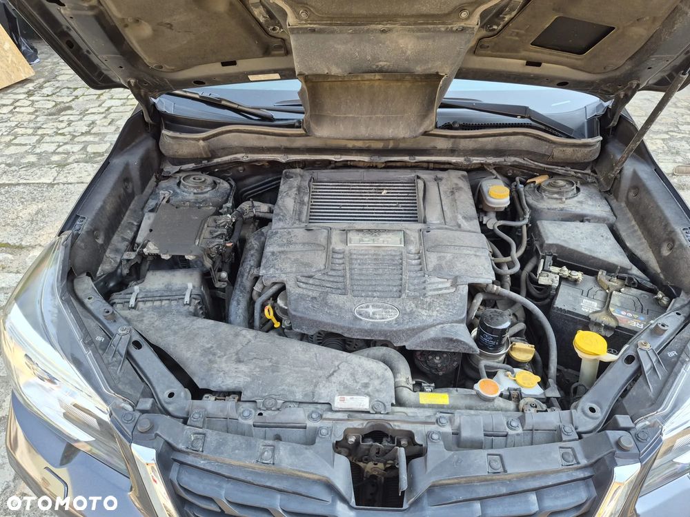 Subaru Forester 2.0 XT Platinum Lineartronic - 21