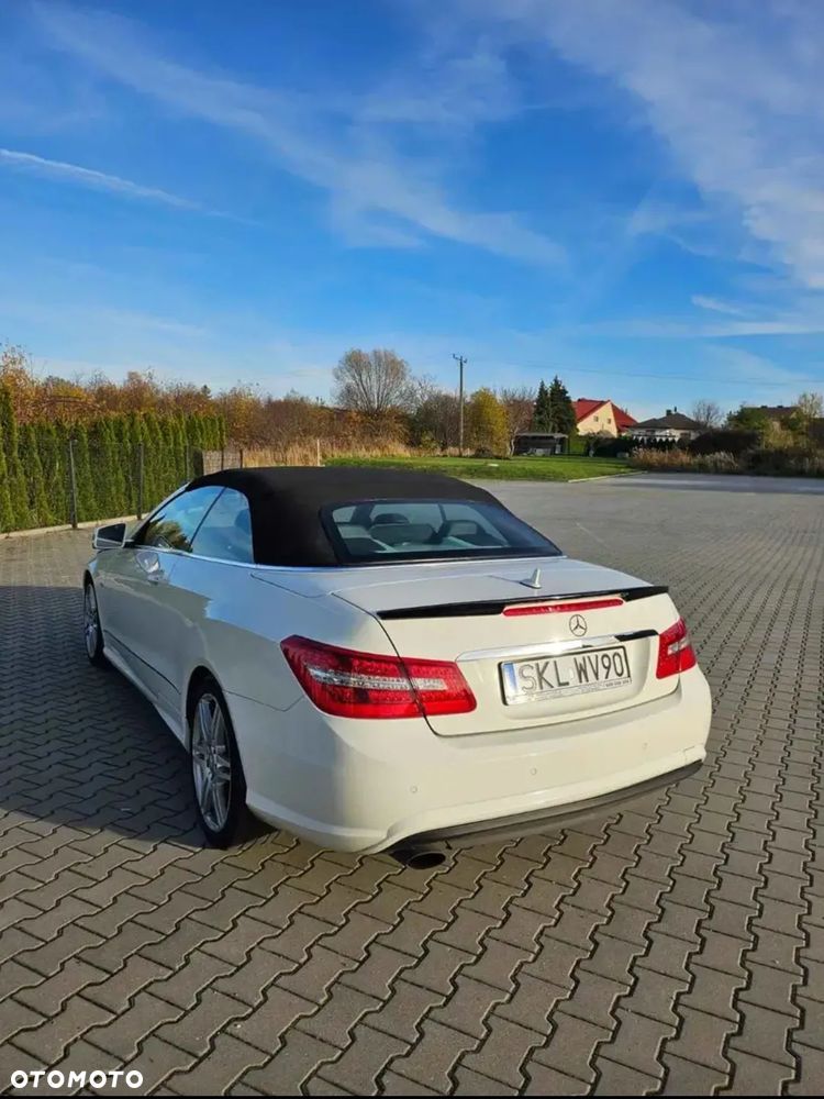 Mercedes-Benz Klasa E - 18