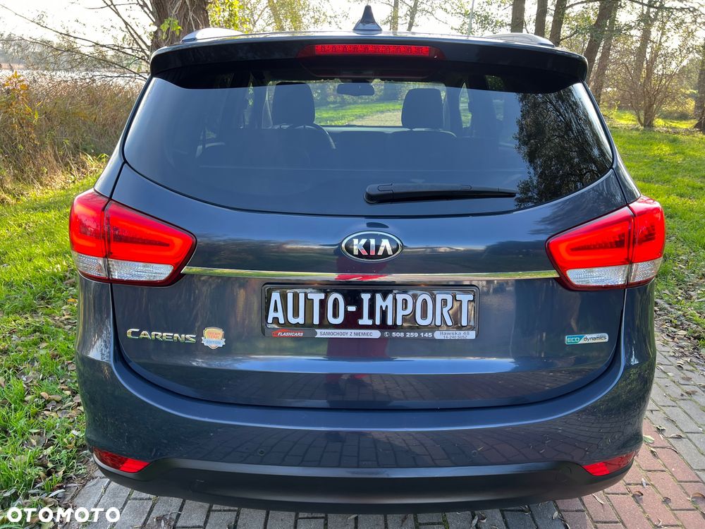 Kia Carens 1.7 CRDi L DCT - 4