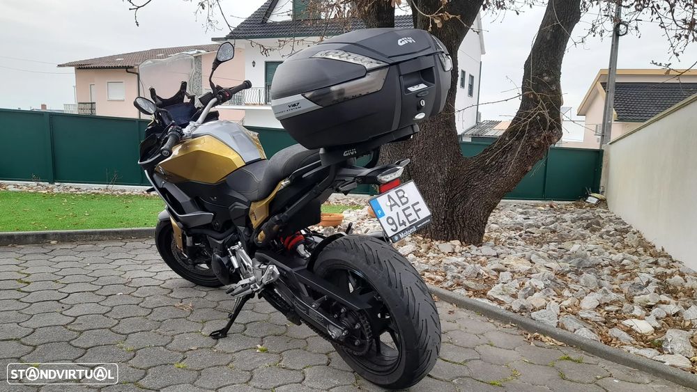 BMW F 900 XR - 3