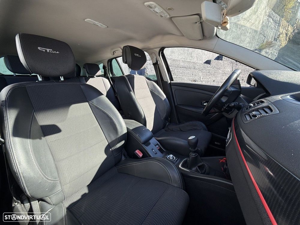 Renault Mégane Sport Tourer 1.6 dCi GT Line J18 - 5