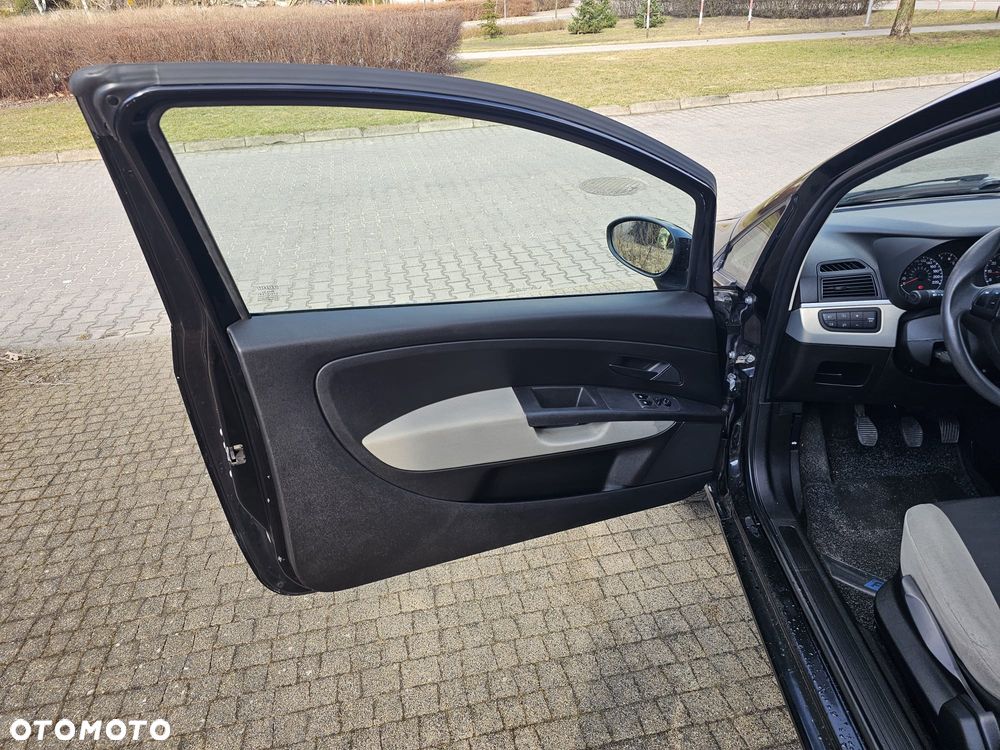 Fiat Punto 1.4 16V Emotion - 3