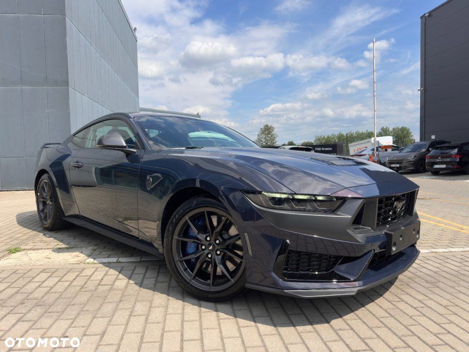Ford Mustang - 3