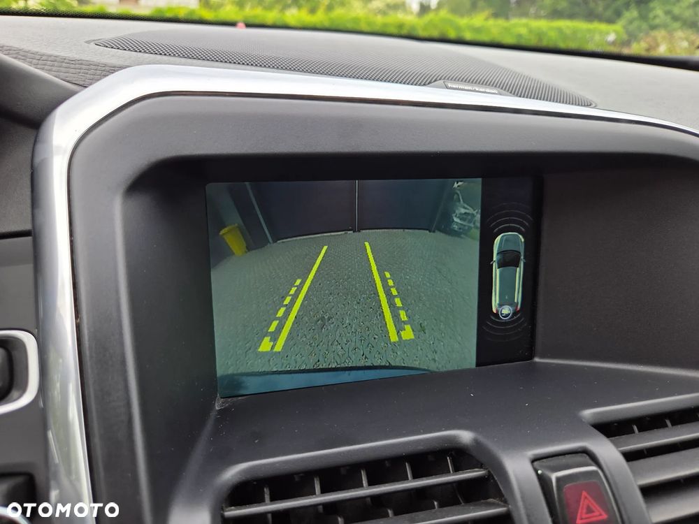Volvo XC 60 T6 AWD Geartronic Summum - 15