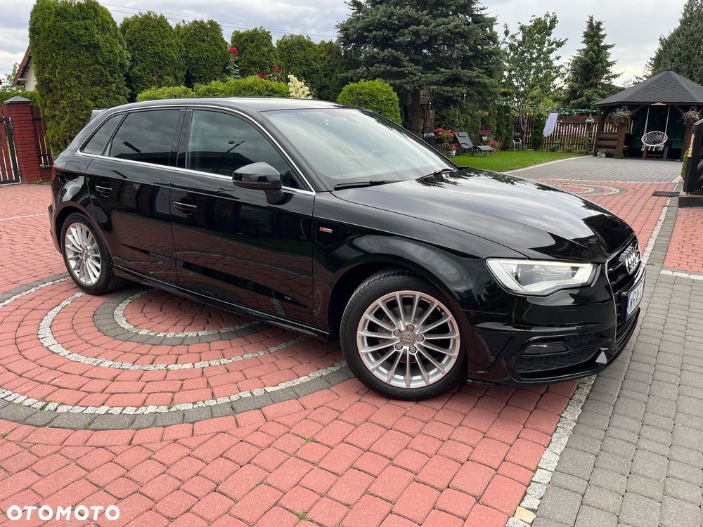 Audi A3 Sportback 1.4 TFSI S line Sportpaket - 4