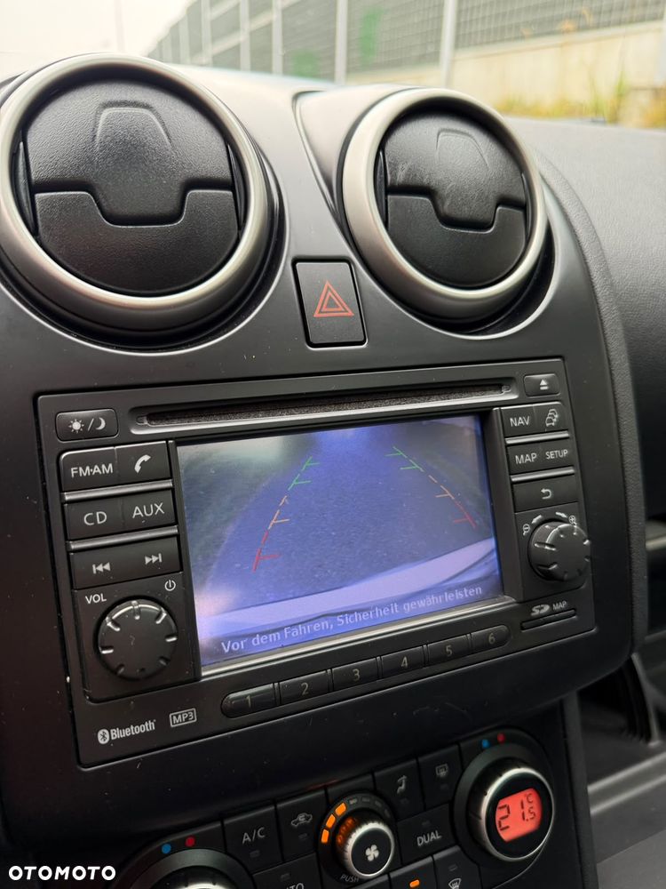Nissan Qashqai - 23