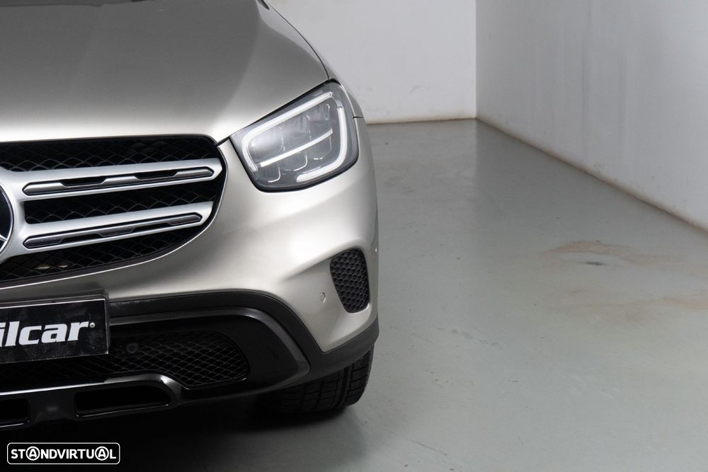 Mercedes-Benz GLC 300 e 4Matic - 25