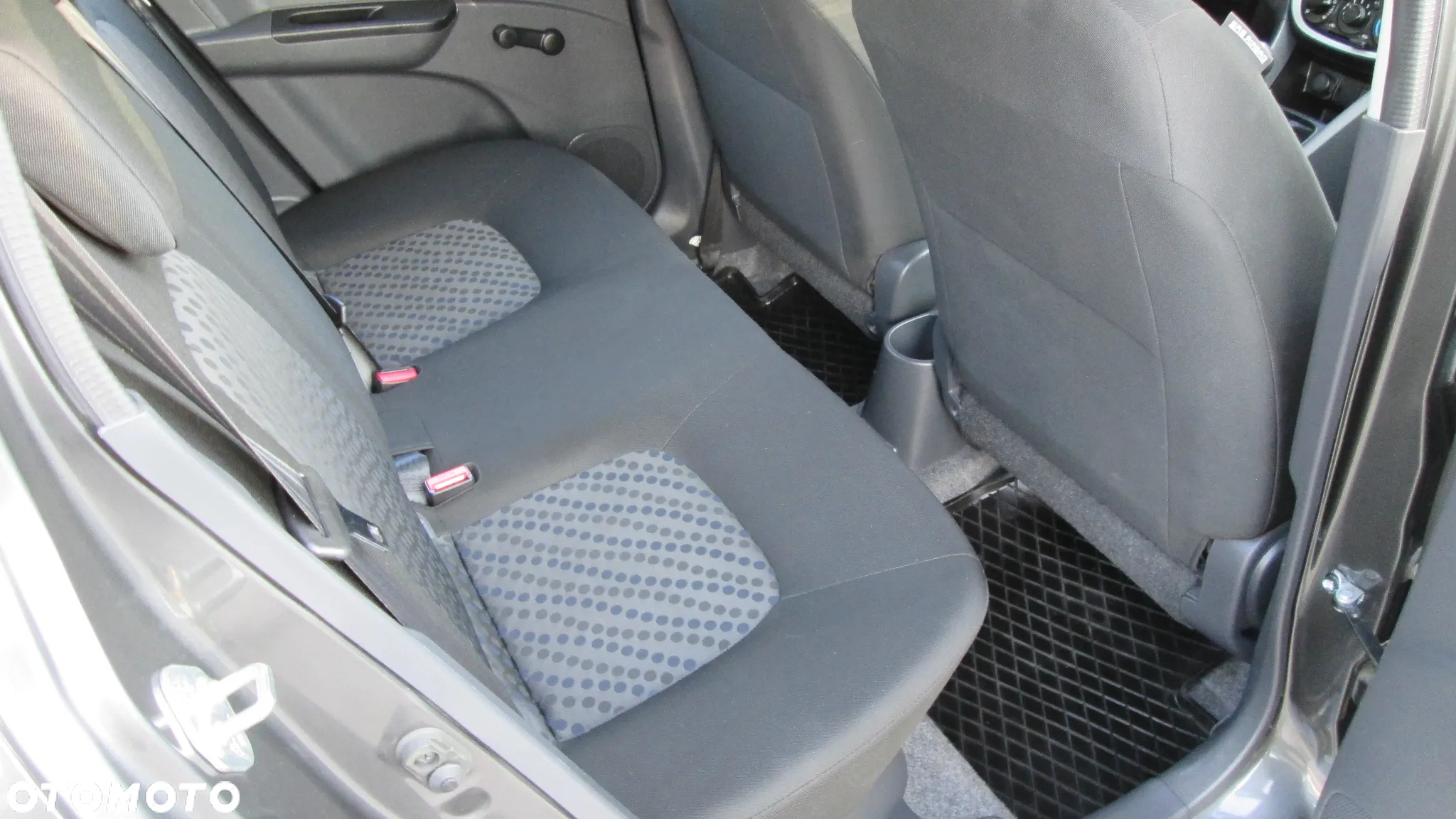 Suzuki Celerio 1.0 Premium - 8