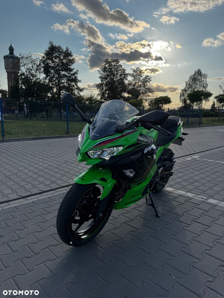 Kawasaki Ninja 400 - 1