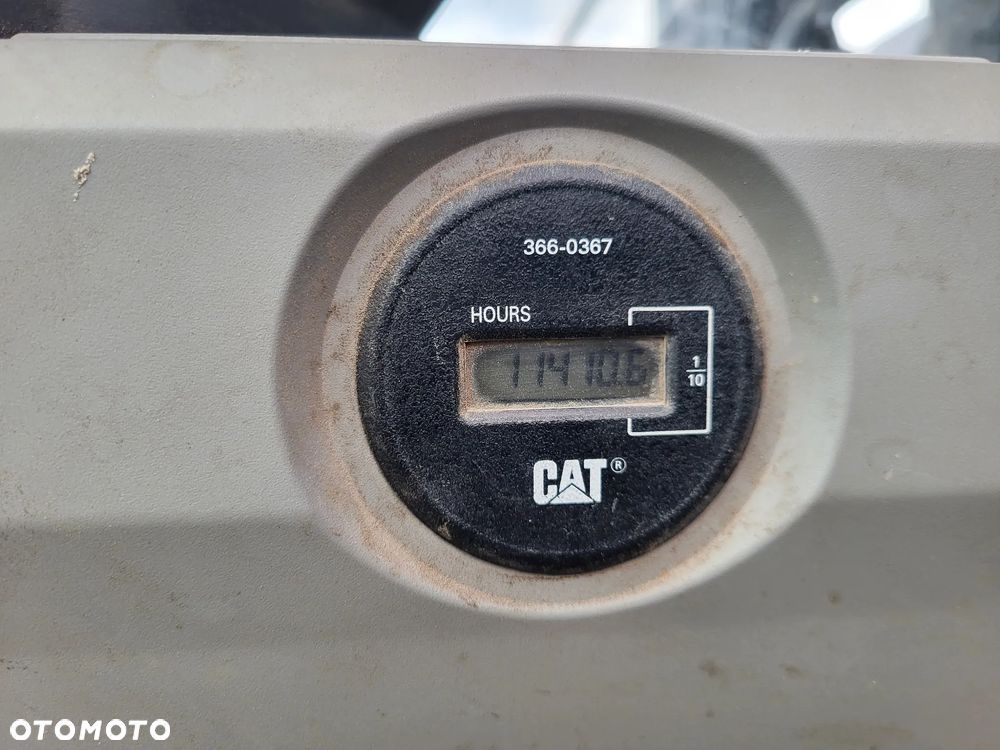 Caterpillar 323 EL / z Niemiec / Ramię 3 razy łamane / - 10