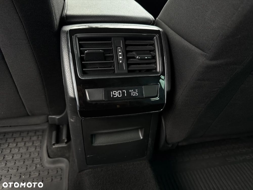 Skoda Superb 1.5 TSI ACT Ambition - 18