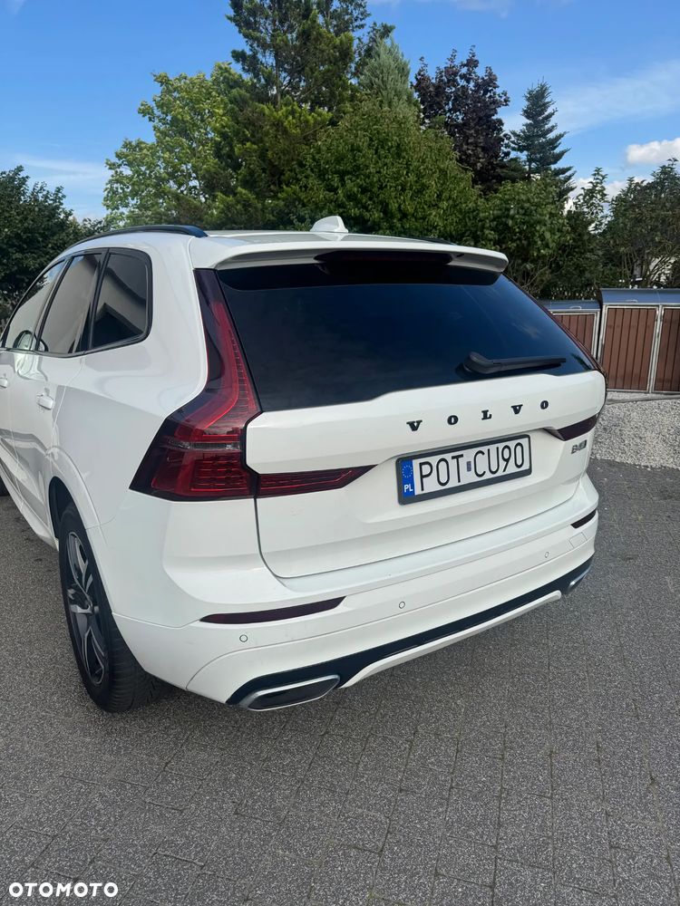 Volvo XC 60 B4 D AWD R-Design - 8