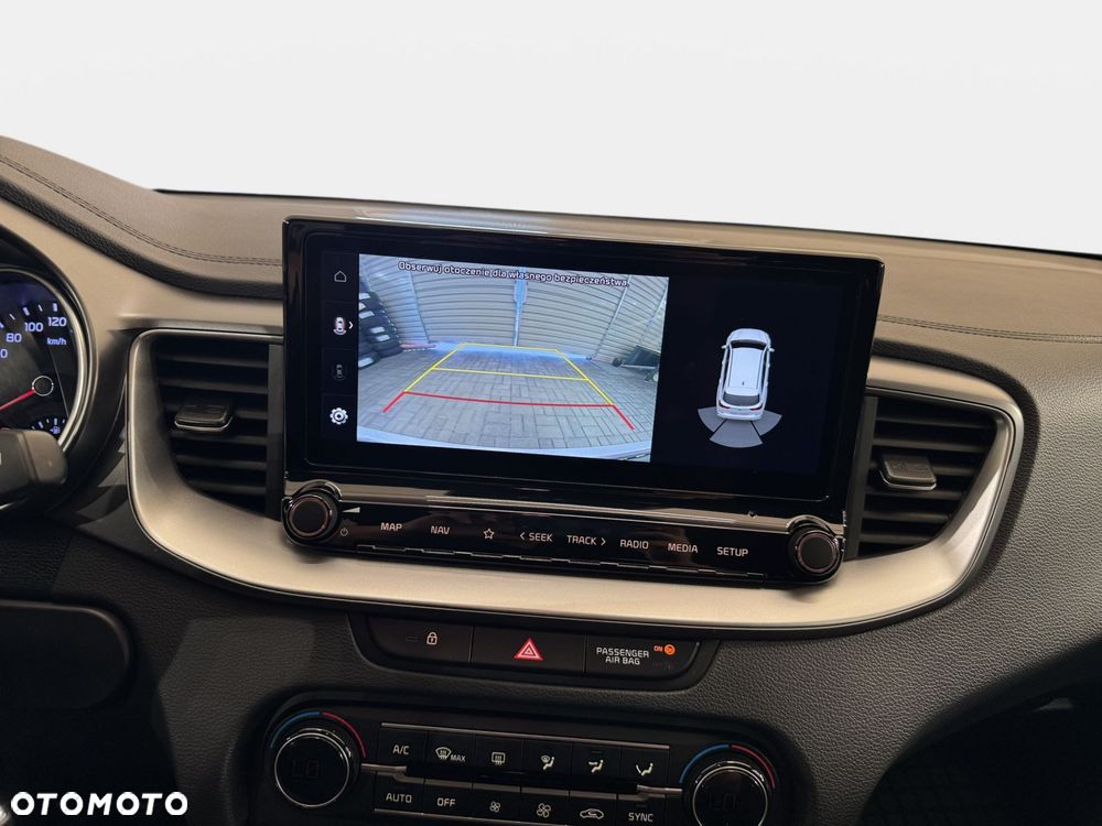 Kia Ceed 1.5 T-GDI M - 21