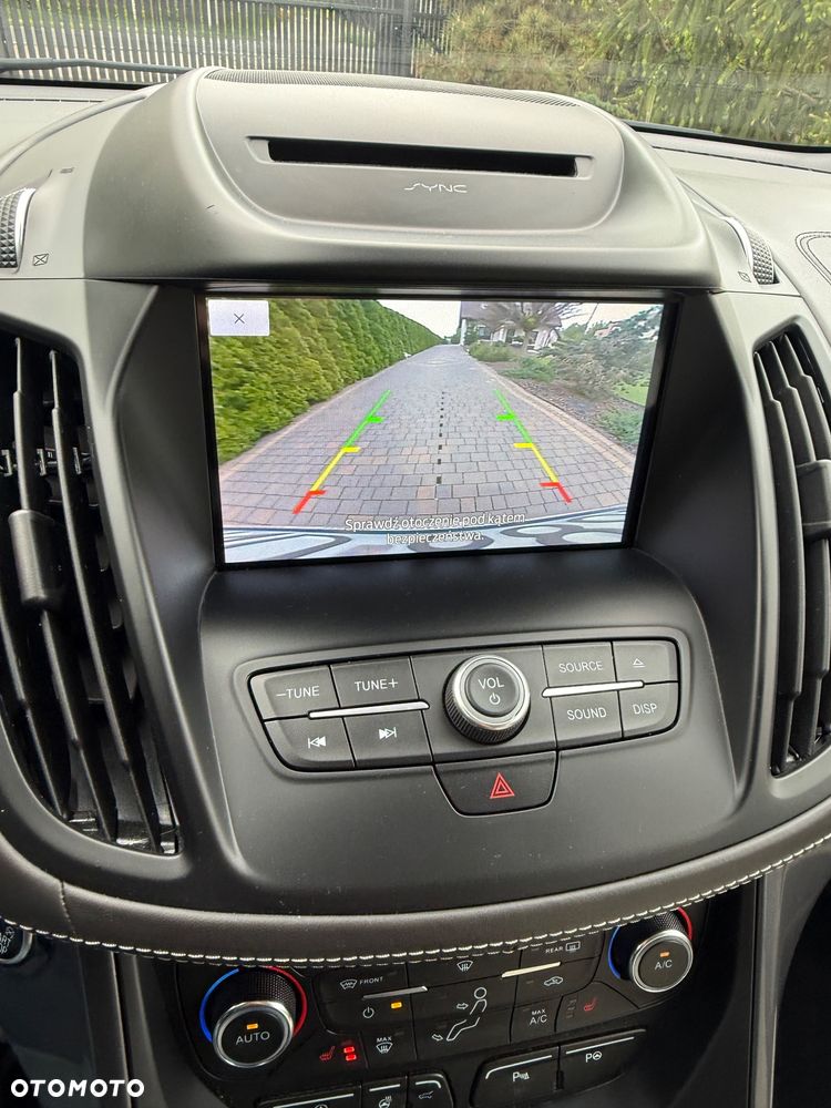 Ford Kuga 2.0 TDCi 4x4 Vignale - 14