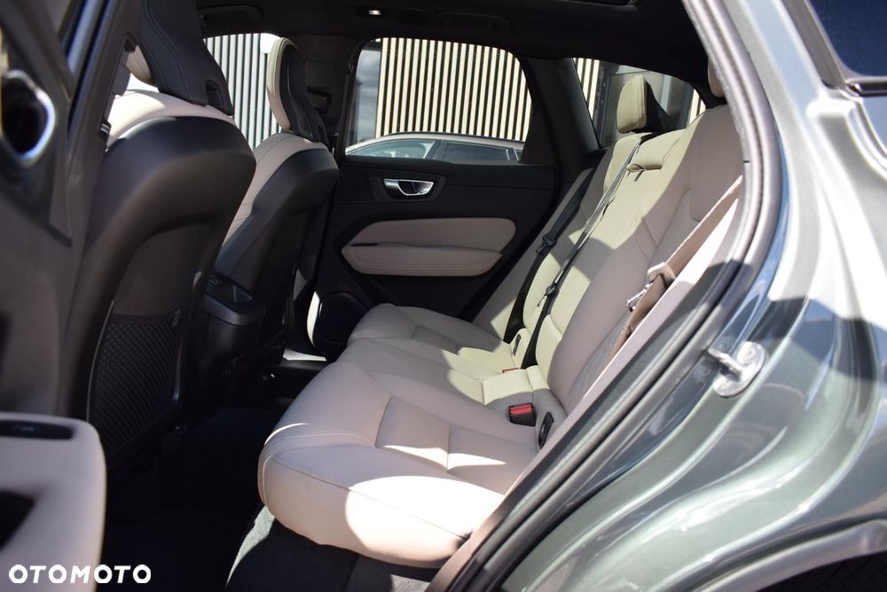 Volvo XC 60 - 26